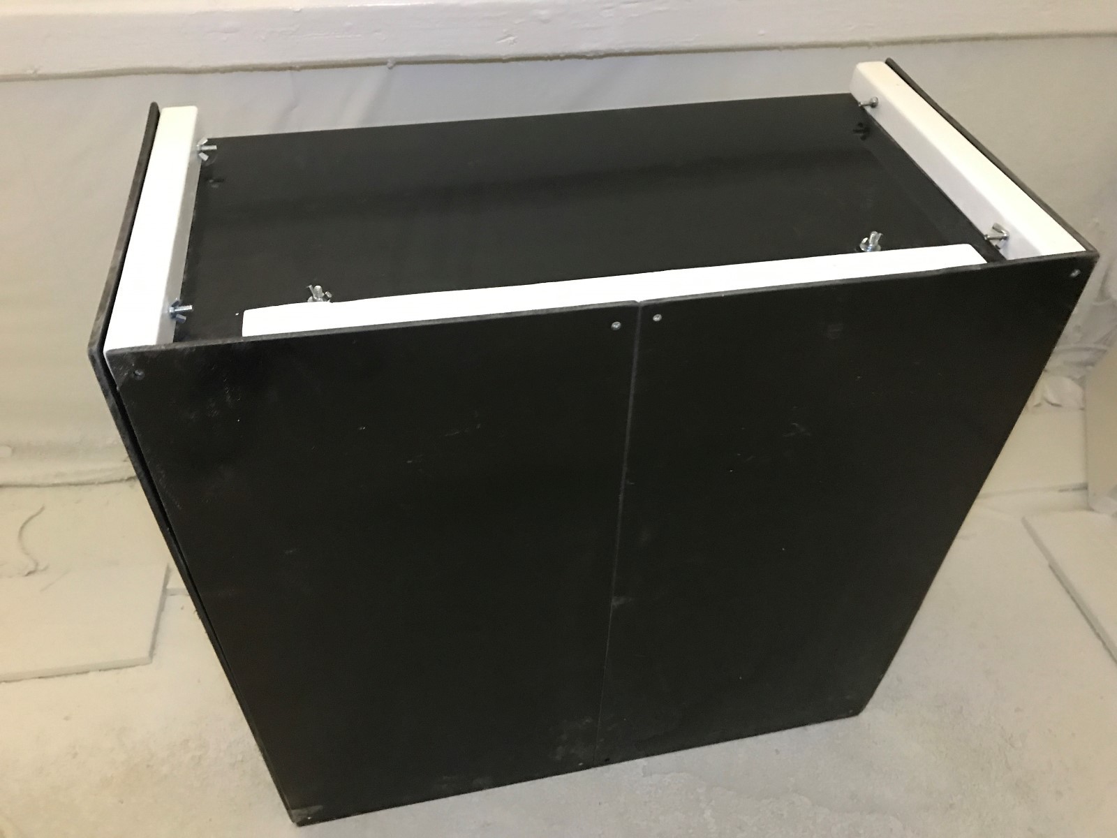 HEAVY DUTY PLASTIC Whelping Box Small 32×32″ w/FLOOR+RAILS+LINER Dog,Puppy,Pen