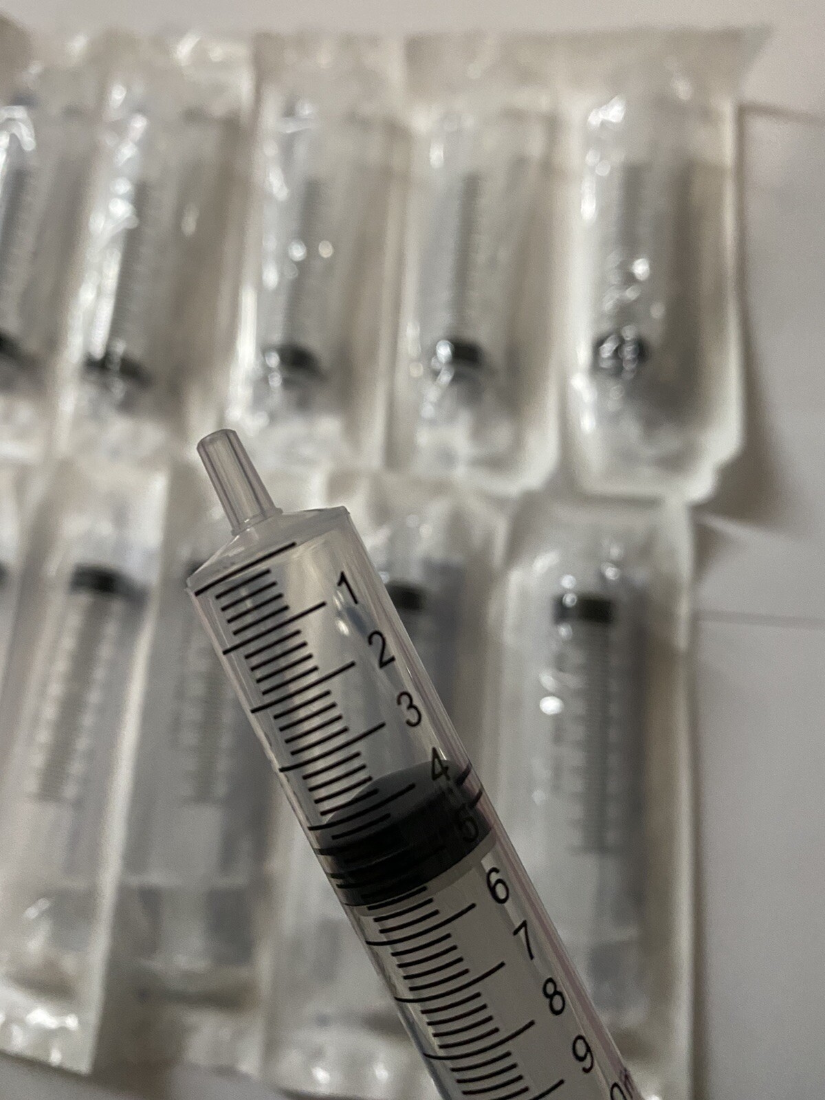 15 pack of Plastic 10cc Syringes for Dog Artificial Insemination !!